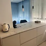 Playamar 212 Апартаменти *